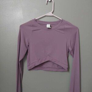 Alphalete Purple cropped long sleeve Size small